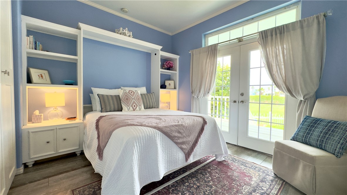 4820 Sanibel Property Photo 22