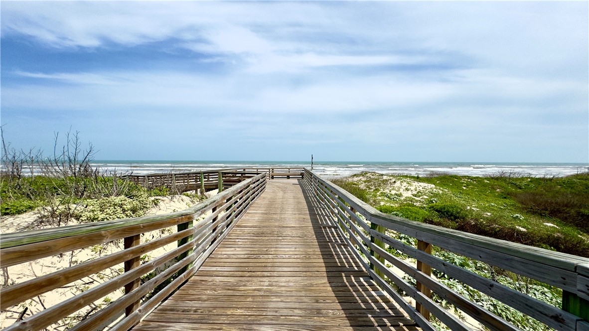 4820 Sanibel Property Photo 35