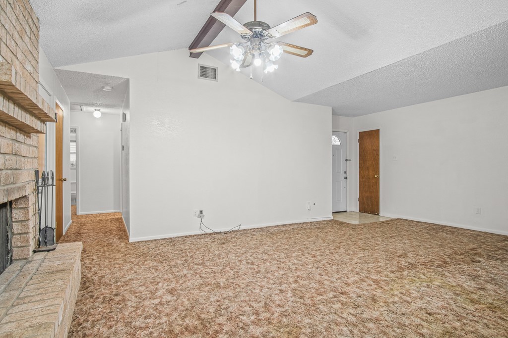 11918 Black Peak Dr Property Photo 7