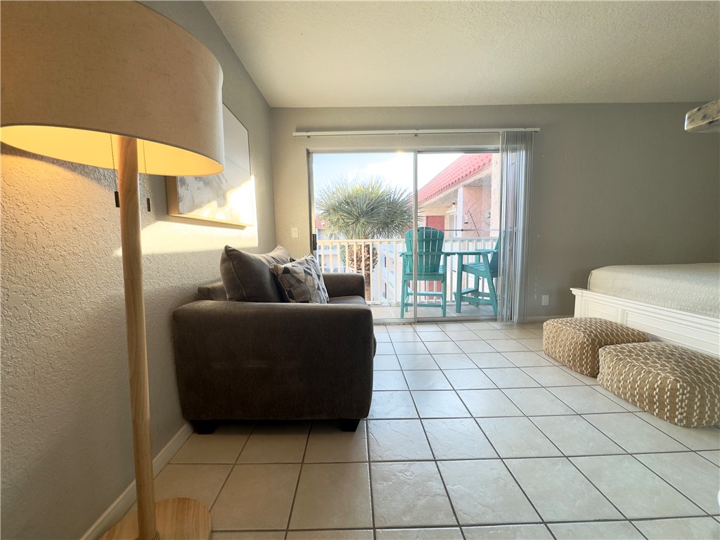 14428 Compass St 309 Property Photo 4