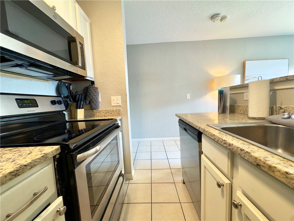 14428 Compass St 309 Property Photo 14
