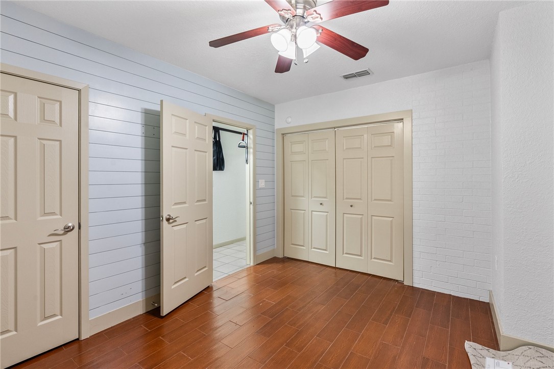 1303 Amy St Property Photo 20