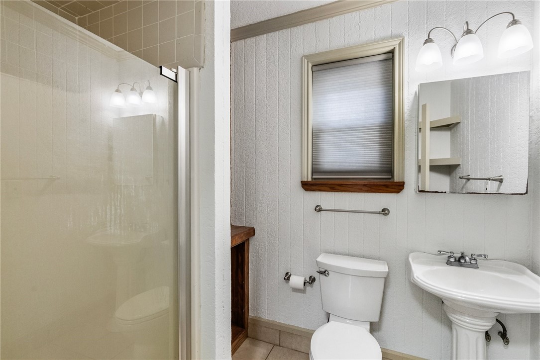 1303 Amy St Property Photo 23