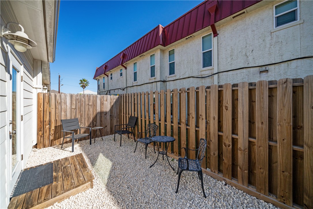15113 Kokomo Dr Property Photo 17