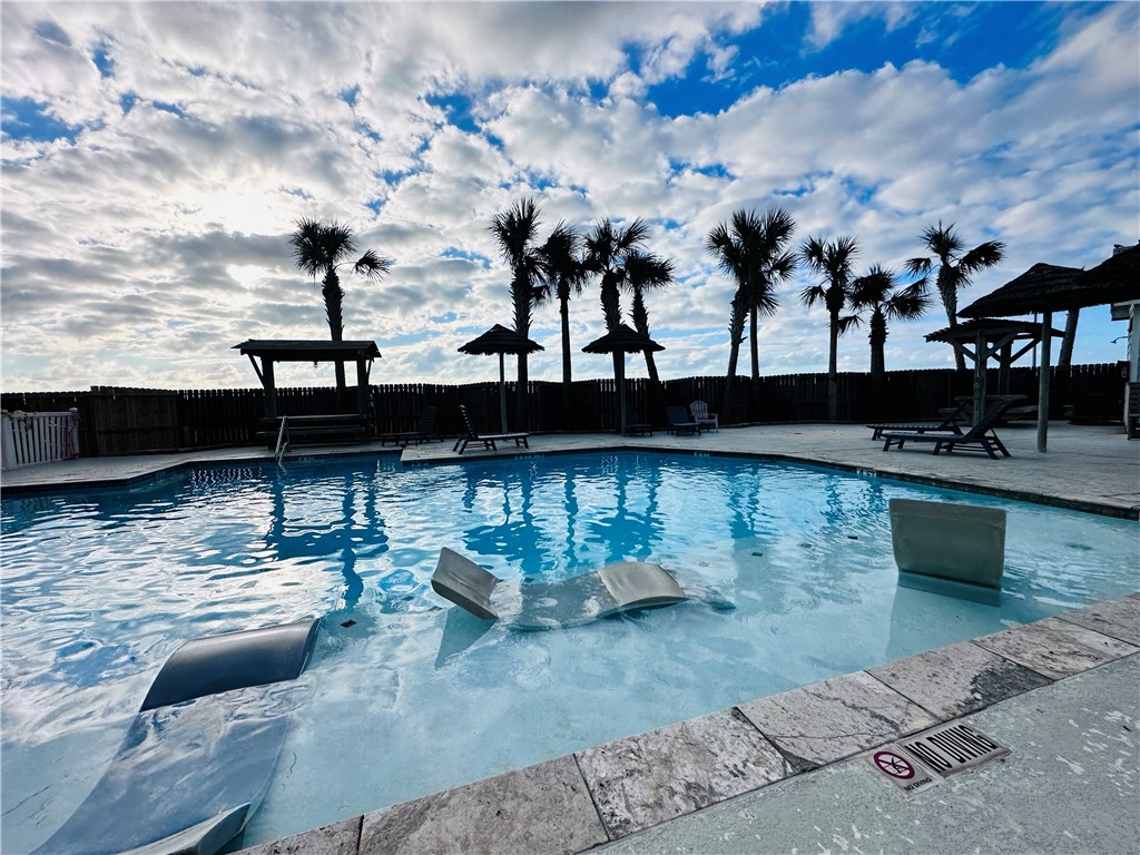 15245 Beach Way Dr Property Photo 34