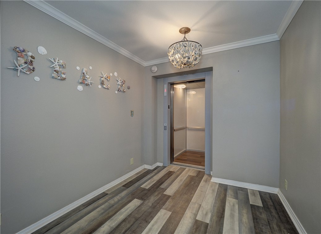 200 West Cotter Ave C3 Property Photo 10