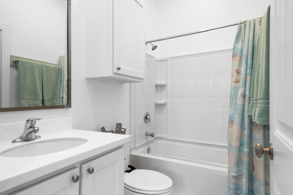 233 Port Lavaca St Property Photo 18