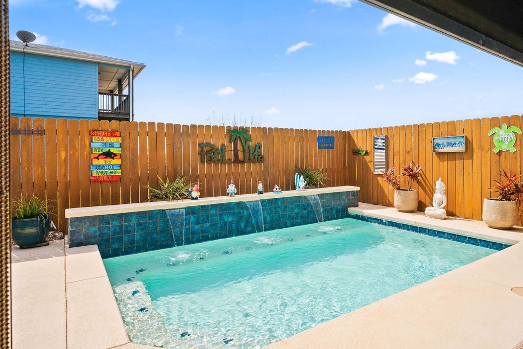 233 Port Lavaca St Property Photo 27