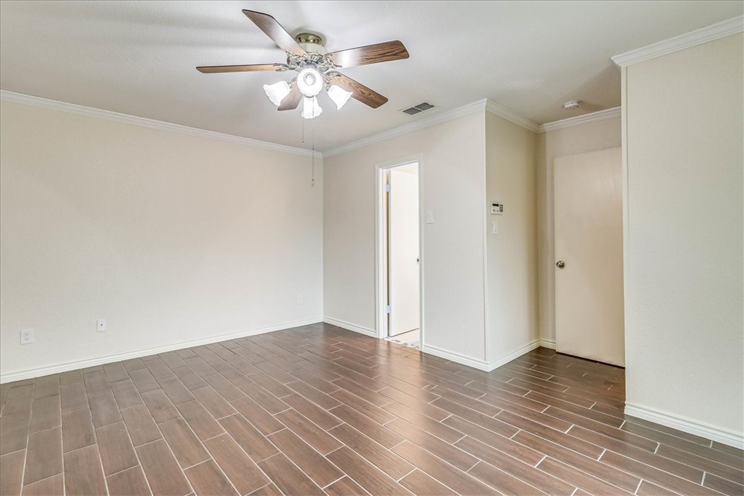 3105 Royal Ct Property Photo 15