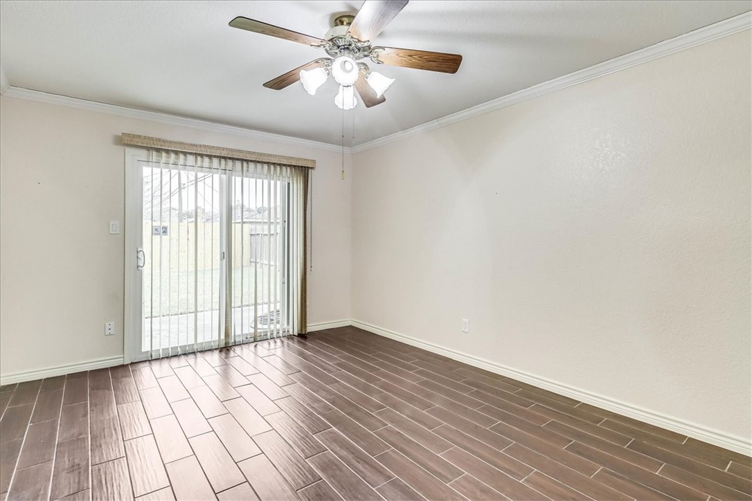 3105 Royal Ct Property Photo 17