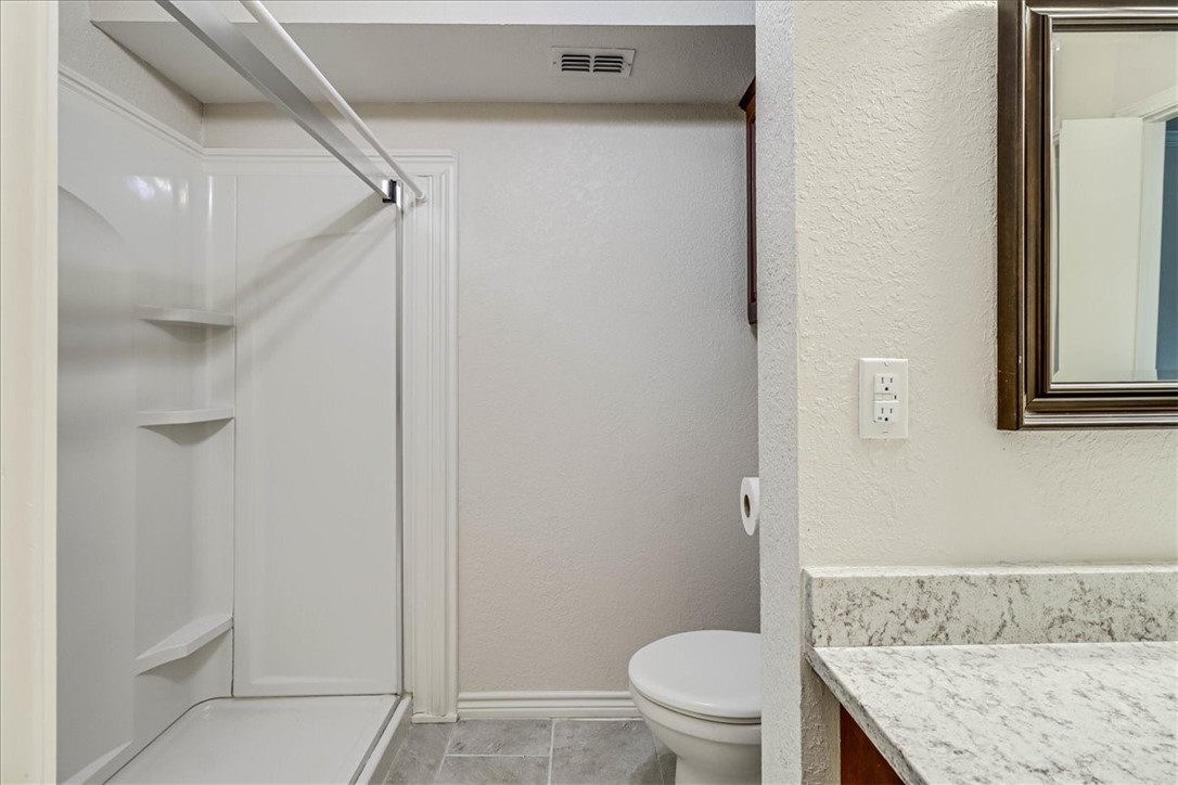 3105 Royal Ct Property Photo 20