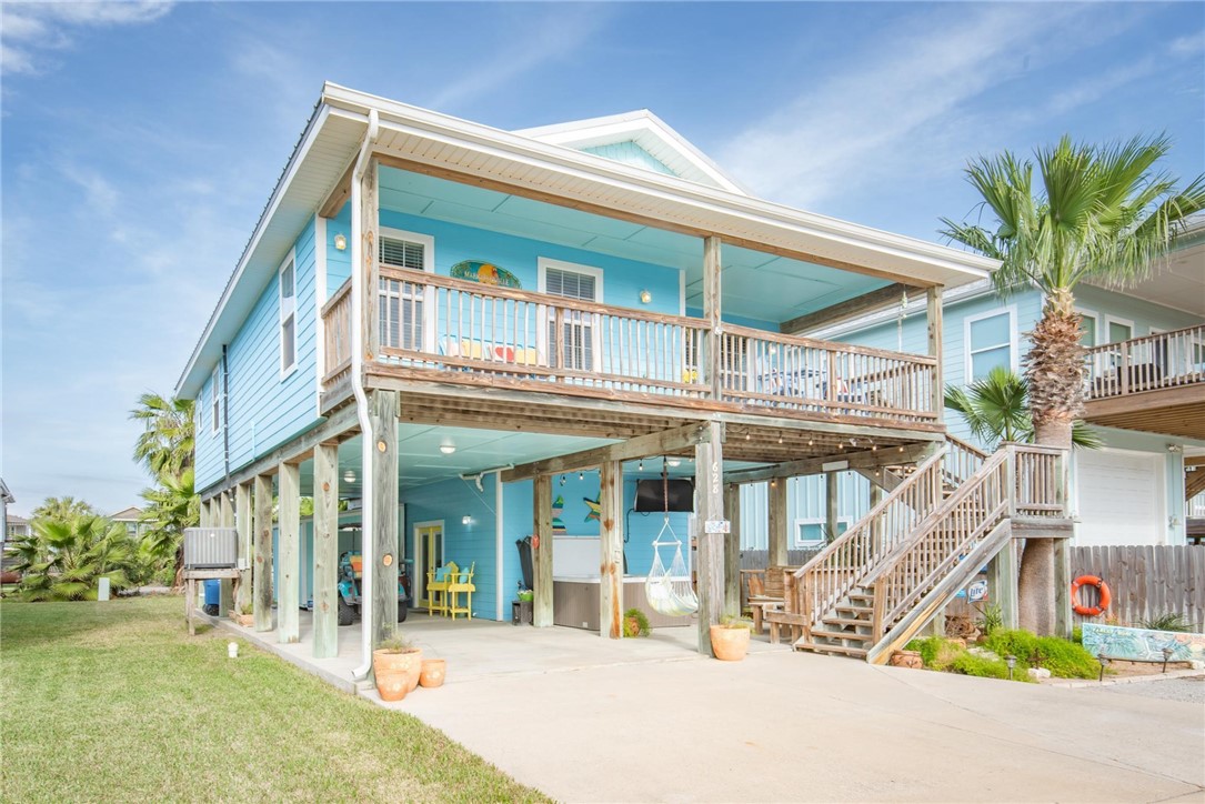 628 Dolphin Circ Property Photo 1