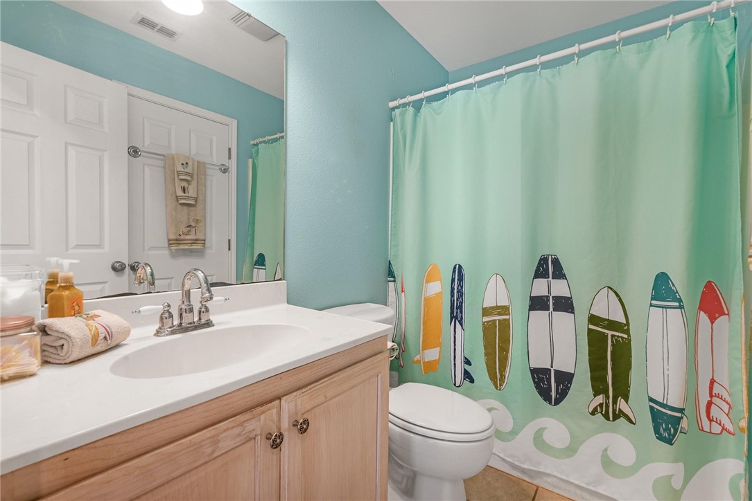 628 Dolphin Circ Property Photo 18