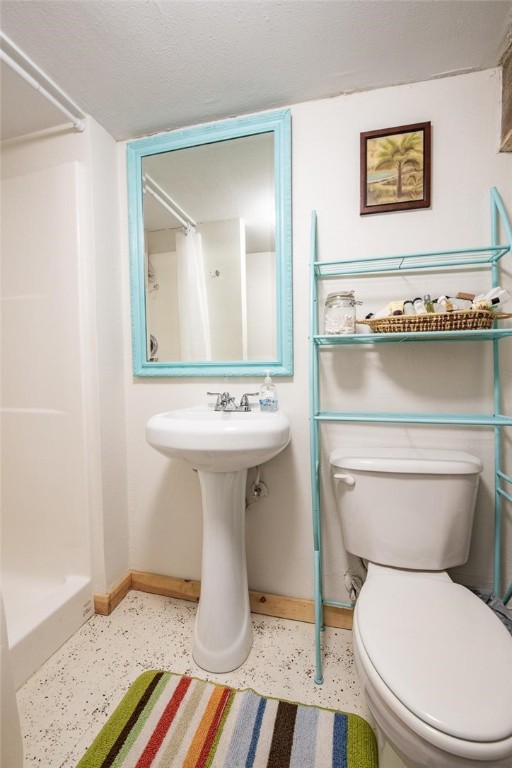 628 Dolphin Circ Property Photo 32