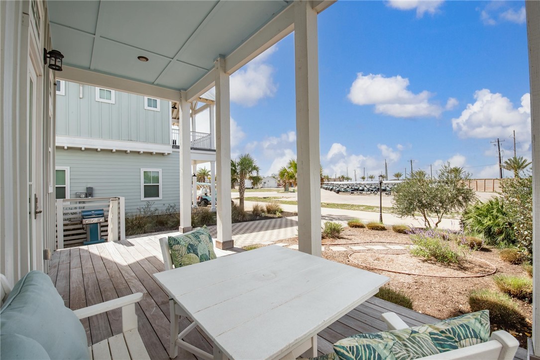 120 7 Day Weekend St Property Photo 10