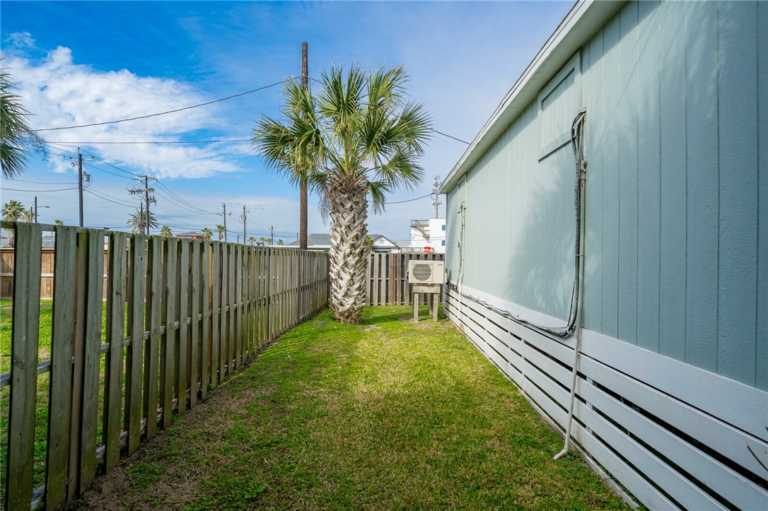 100 Brown Ave St Property Photo 35