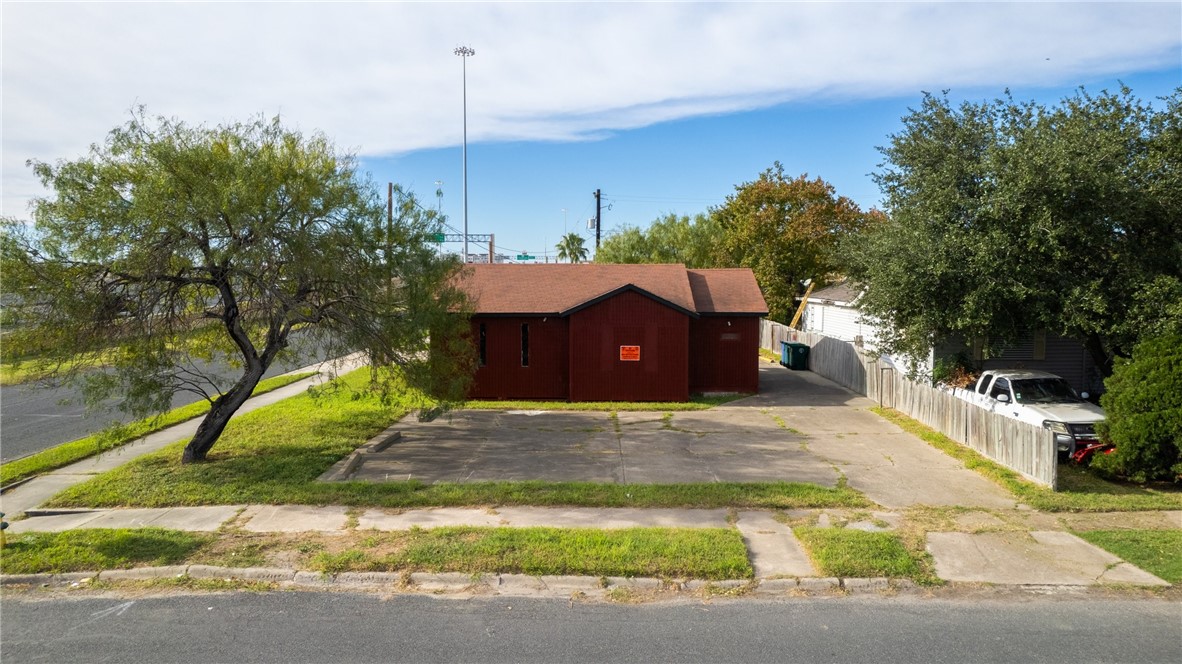 3730 S Padre Island Dr Property Photo 13
