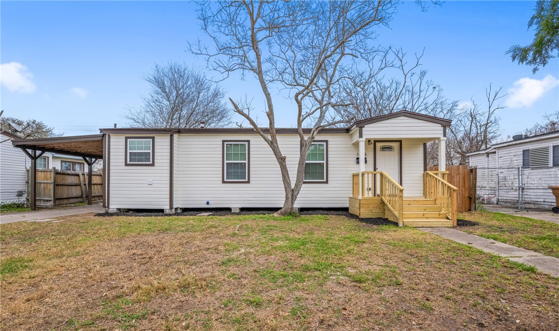 1418 Ormond Dr Property Photo 1