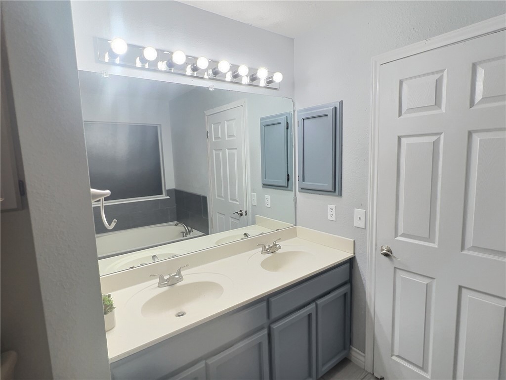 5814 Sabal Dr Property Photo 12
