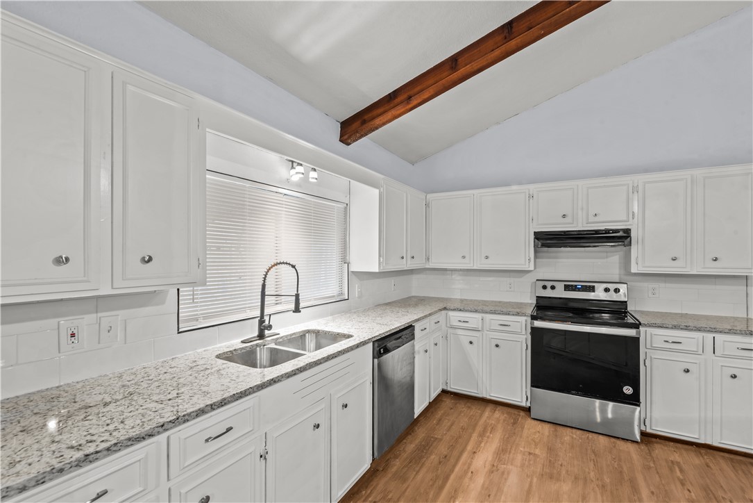 4110 Boros Property Photo 3
