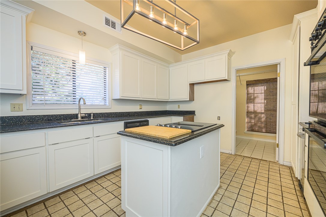 505 Spyglass St Property Photo 12
