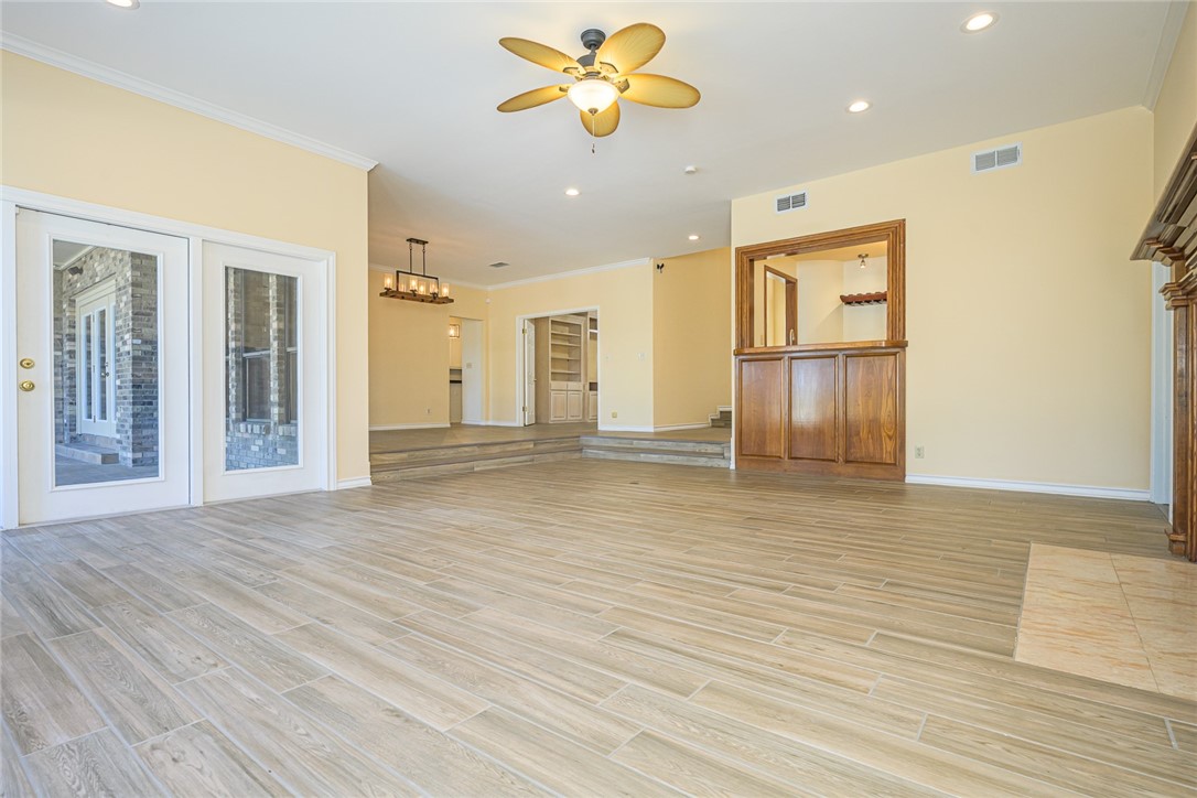 505 Spyglass St Property Photo 13