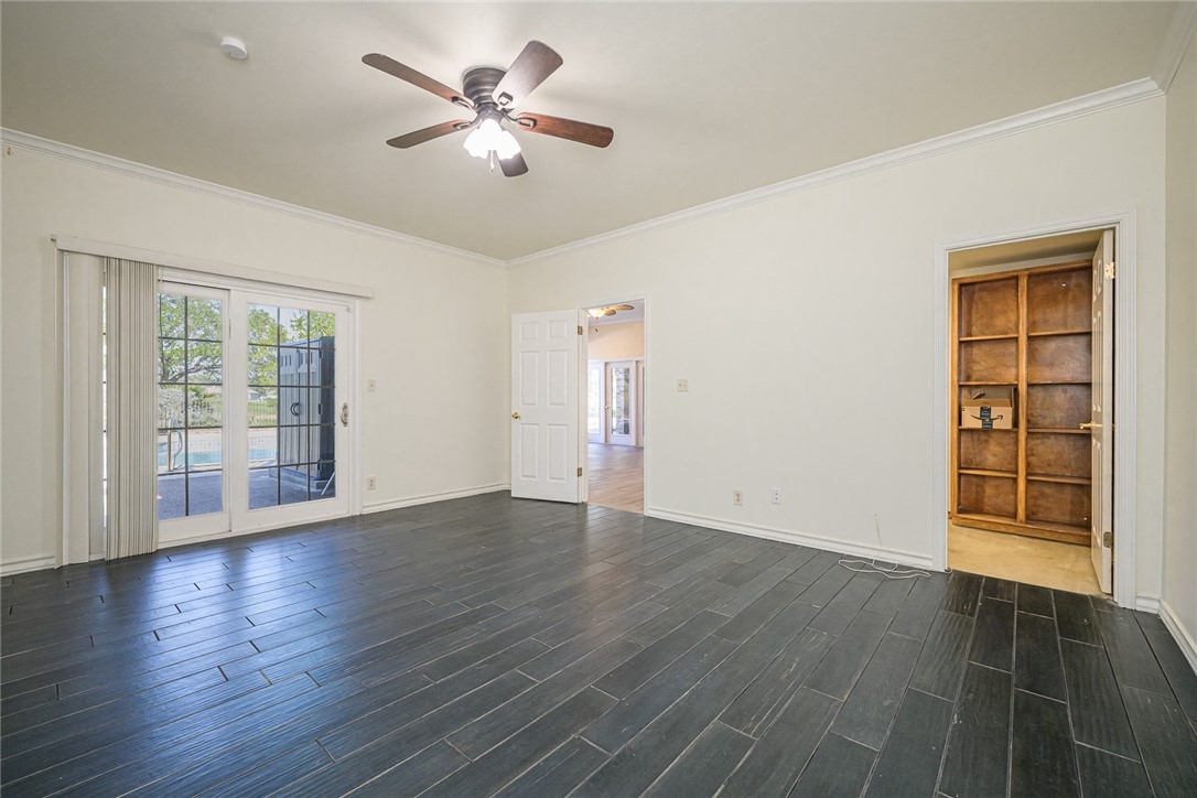 505 Spyglass St Property Photo 16