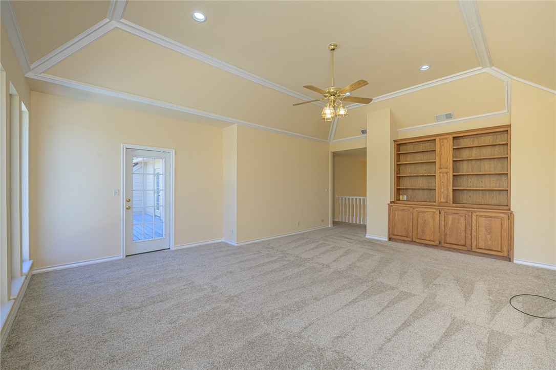 505 Spyglass St Property Photo 24