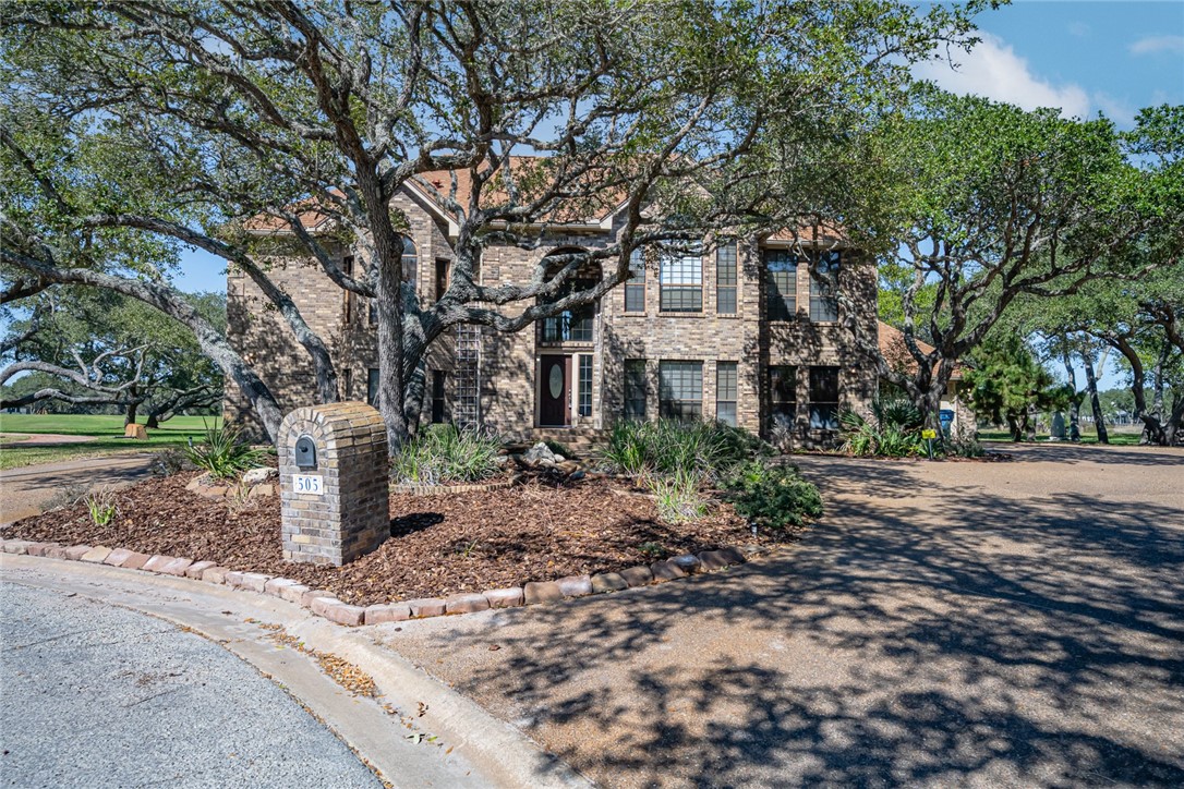 505 Spyglass St Property Photo 38