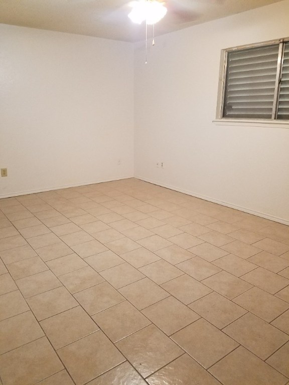 5205 Tolman St Property Photo 8