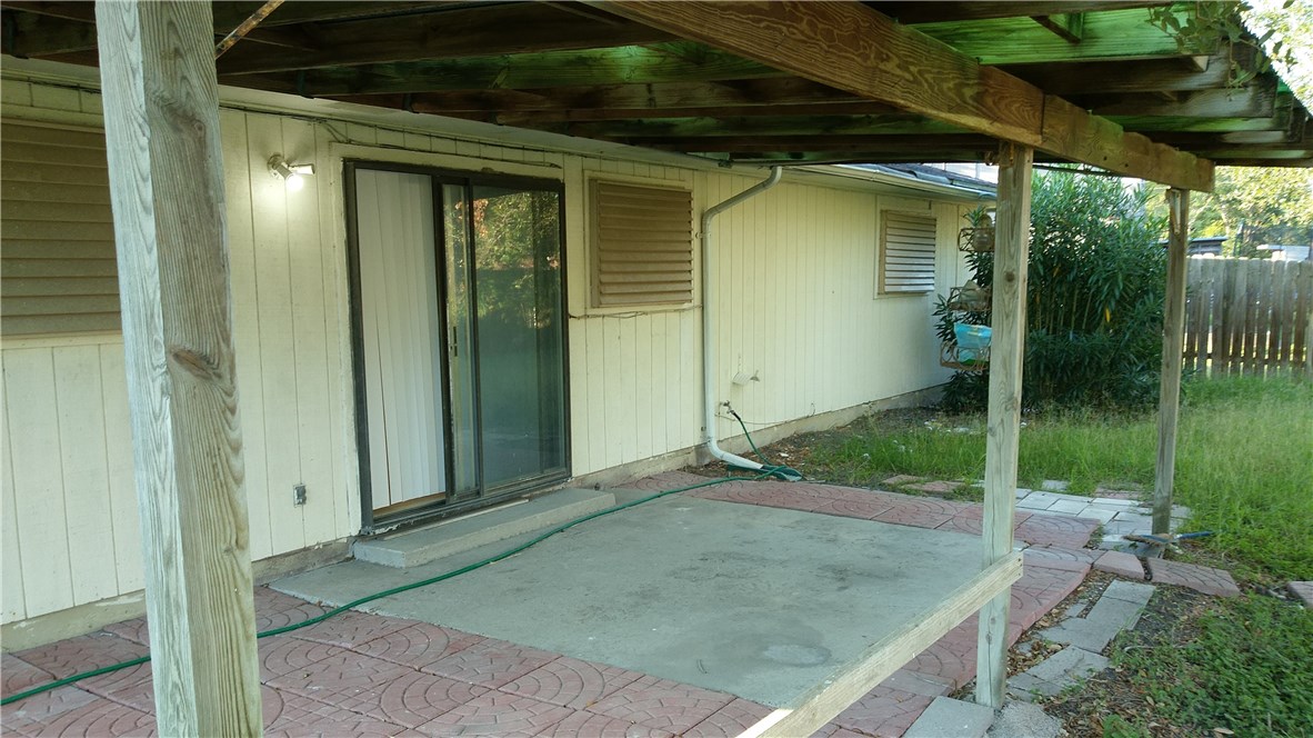 5205 Tolman St Property Photo 15