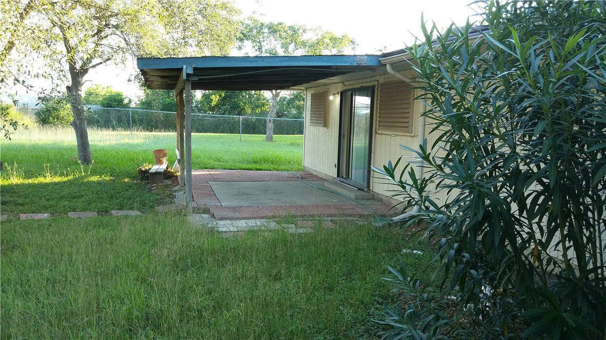 5205 Tolman St Property Photo 16