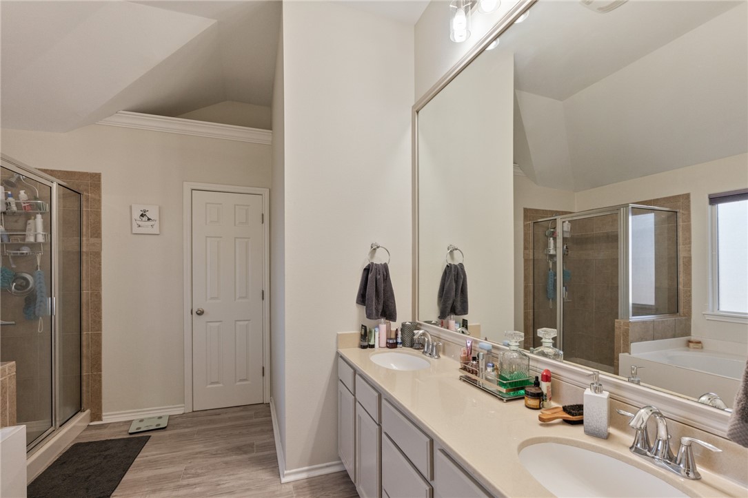 7706 Fort Griffen Dr Property Photo 14