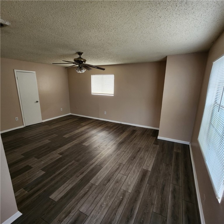 5077 Wingfoot B Property Photo 6