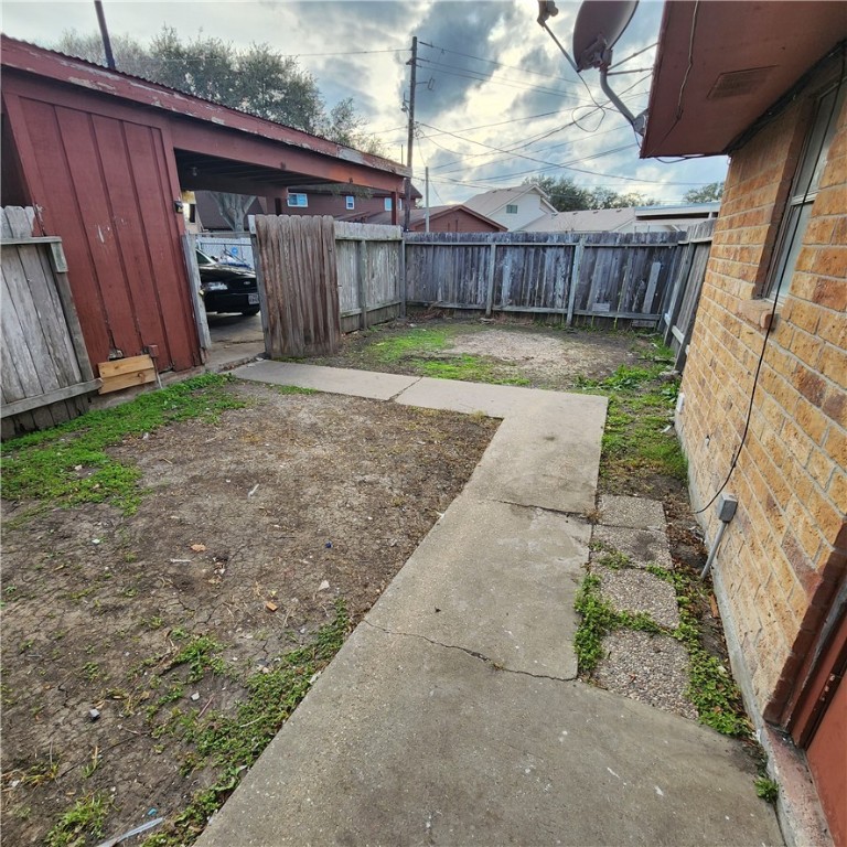 5077 Wingfoot B Property Photo 9