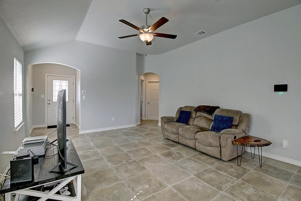 6806 Witts Way Property Photo 6