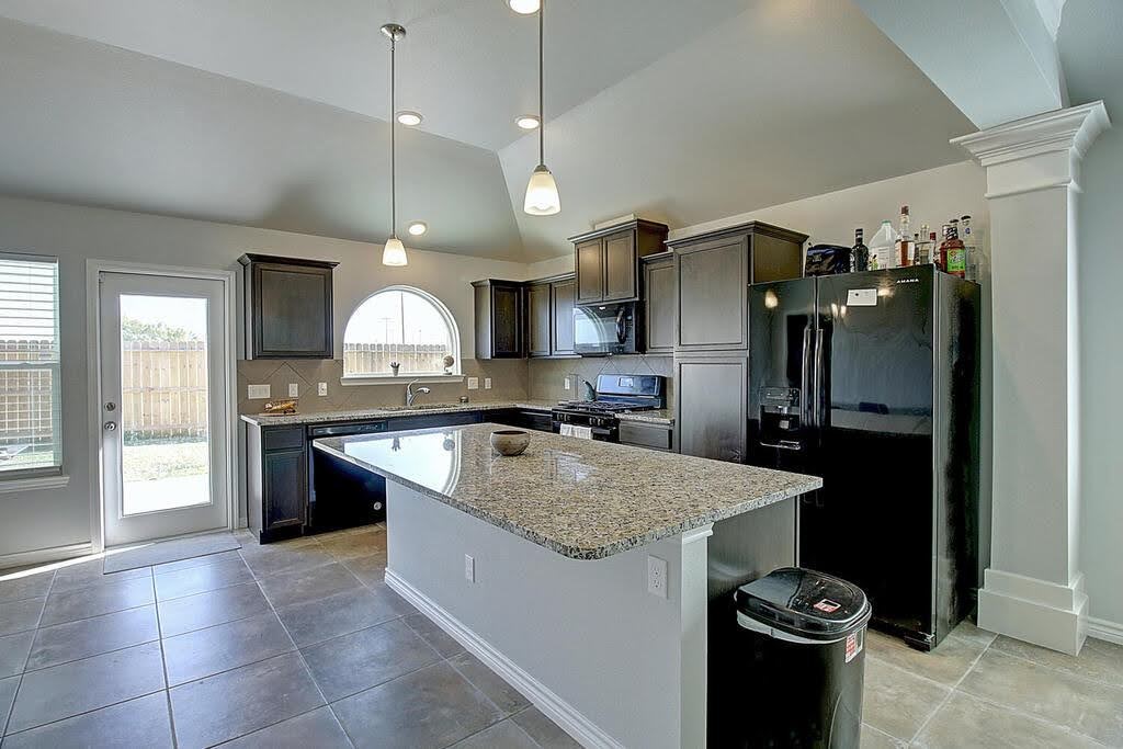 6806 Witts Way Property Photo 7