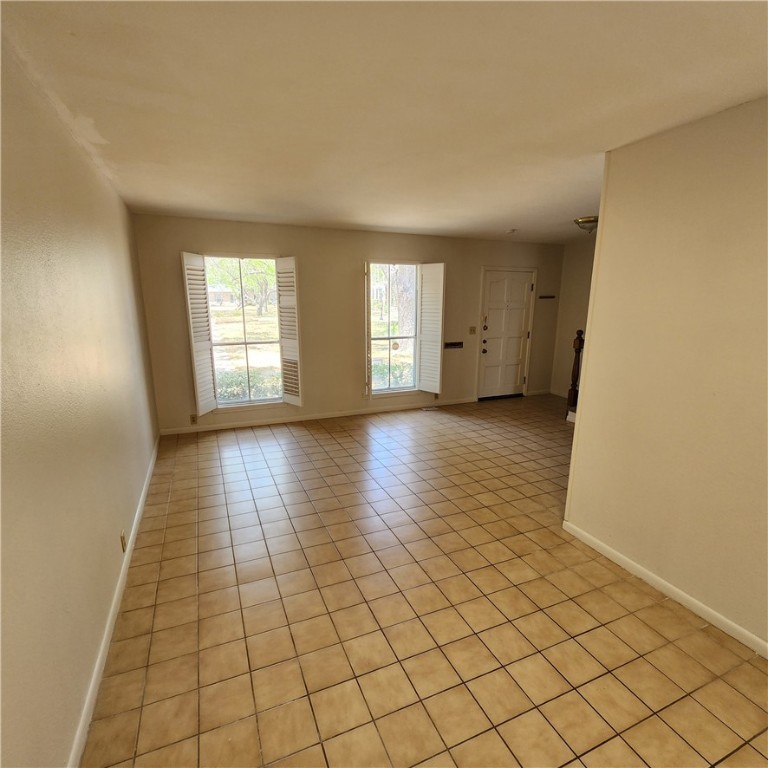 50 Townhouse Property Photo 7
