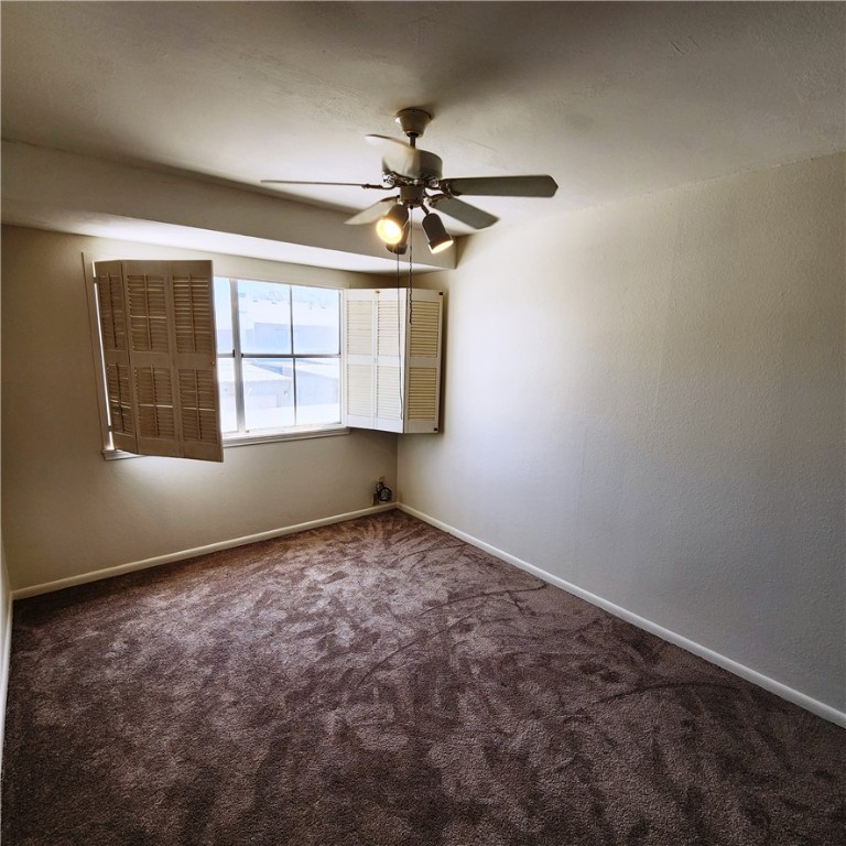 50 Townhouse Property Photo 17