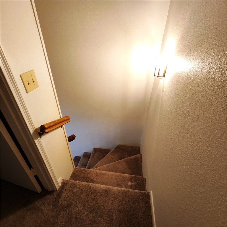50 Townhouse Property Photo 19