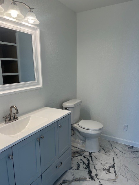 435 W Royal Oak Lane Property Photo 11