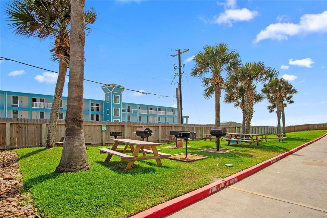 800 Sandcastle Dr 311 Property Photo 13