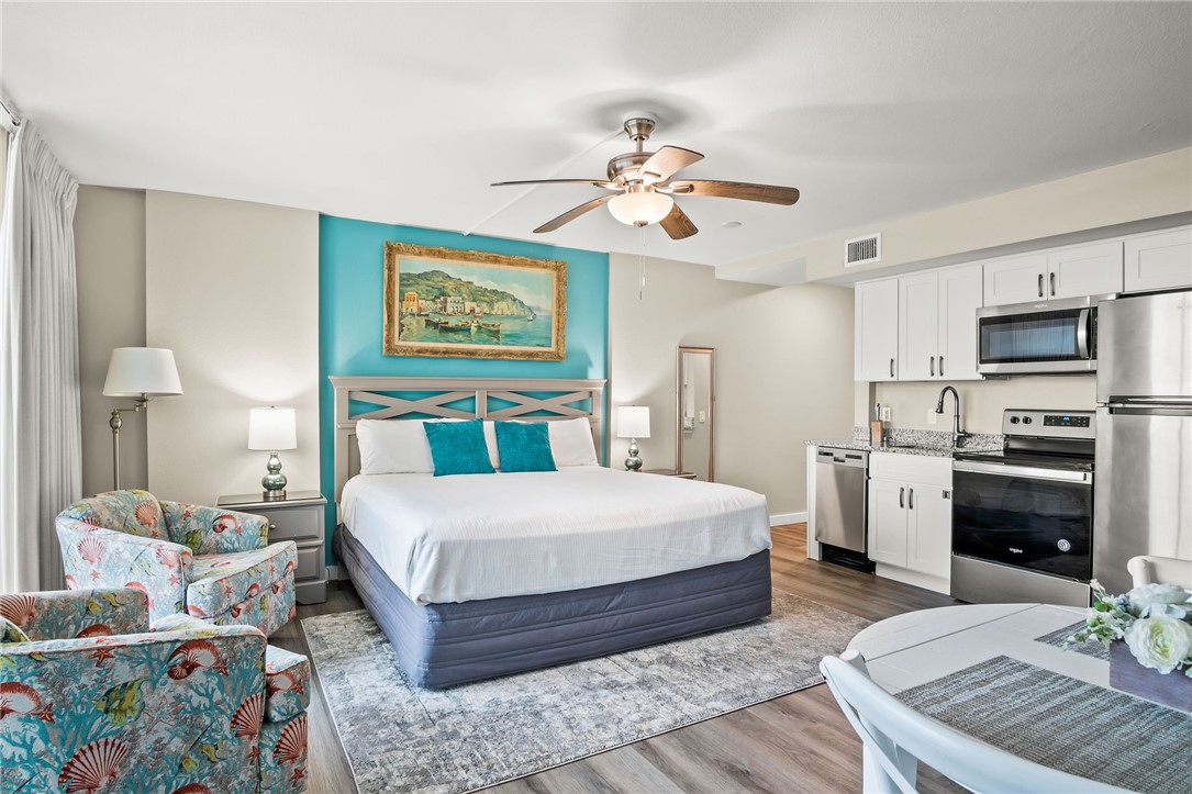 800 Sandcastle Dr 311 Property Photo 15