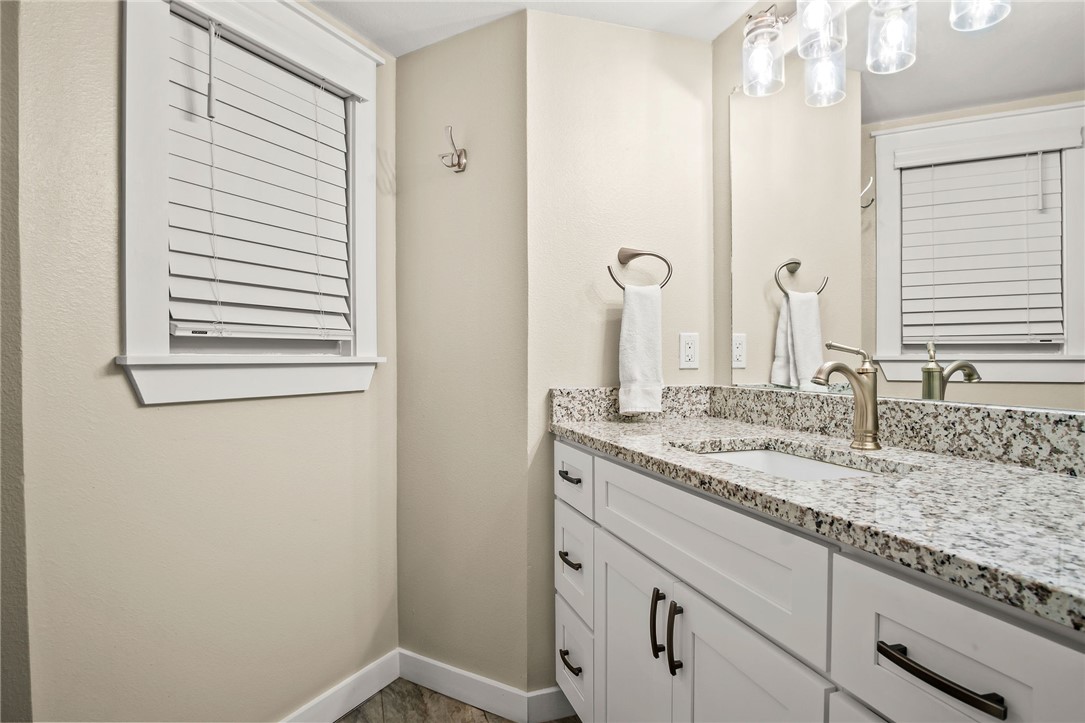 800 Sandcastle Dr 311 Property Photo 23