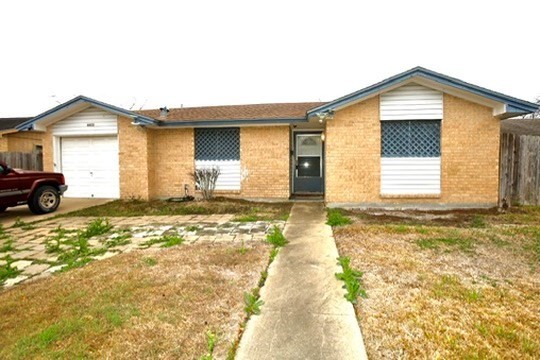 6422 Beechwood Dr Property Photo 3