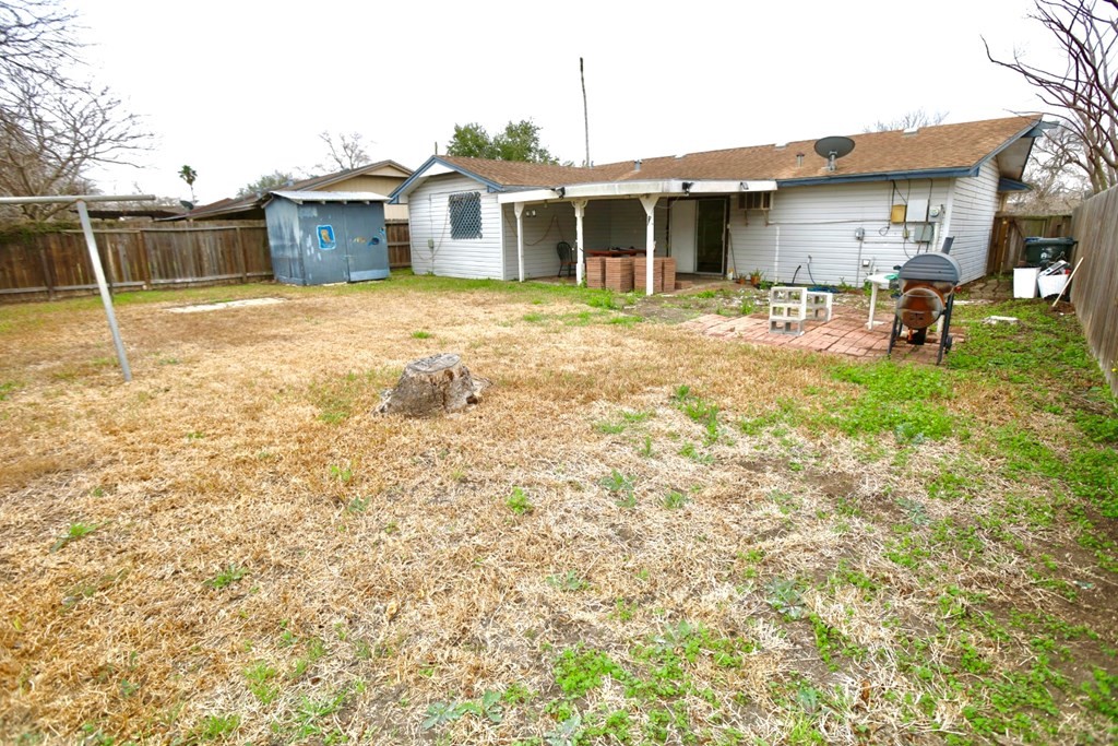 6422 Beechwood Dr Property Photo 5