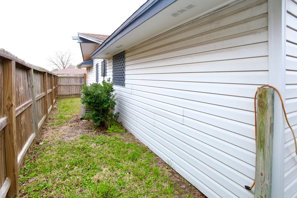 6422 Beechwood Dr Property Photo 9