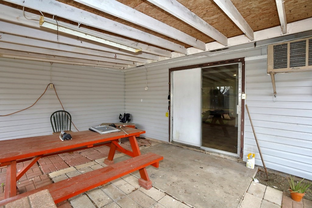 6422 Beechwood Dr Property Photo 13