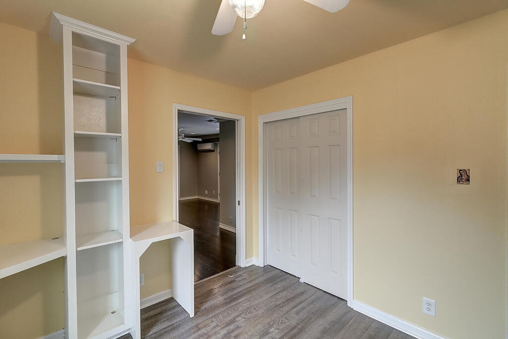 4217 Center Dr Property Photo 26