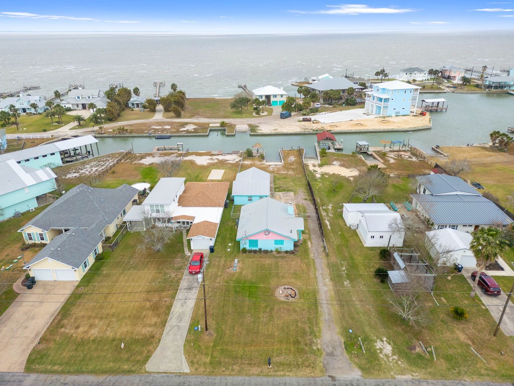 462 Copano Ridge Dr Property Photo 3